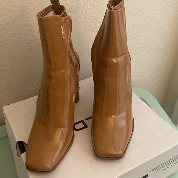 WOMEN ALDO BOOTIES - Picture 2 of 4